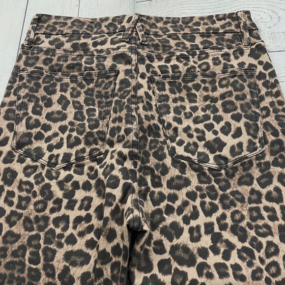 Good American Leopard Print Jeans - Picture 7 of 8